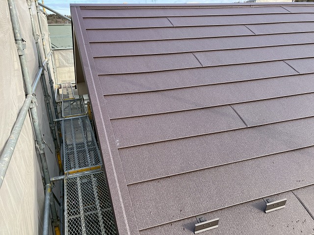 屋根の端部の処理